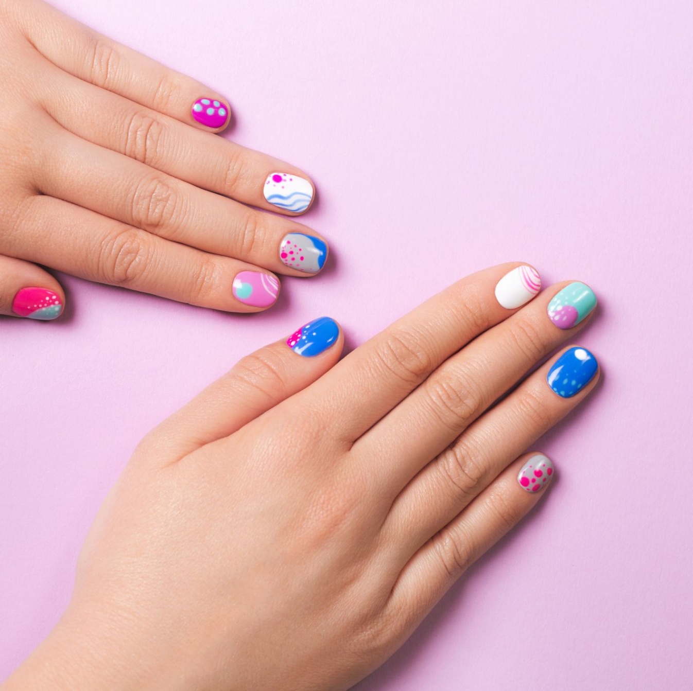 Get Dazzling Nail Dip Designs For Trendy Tips And Toes!